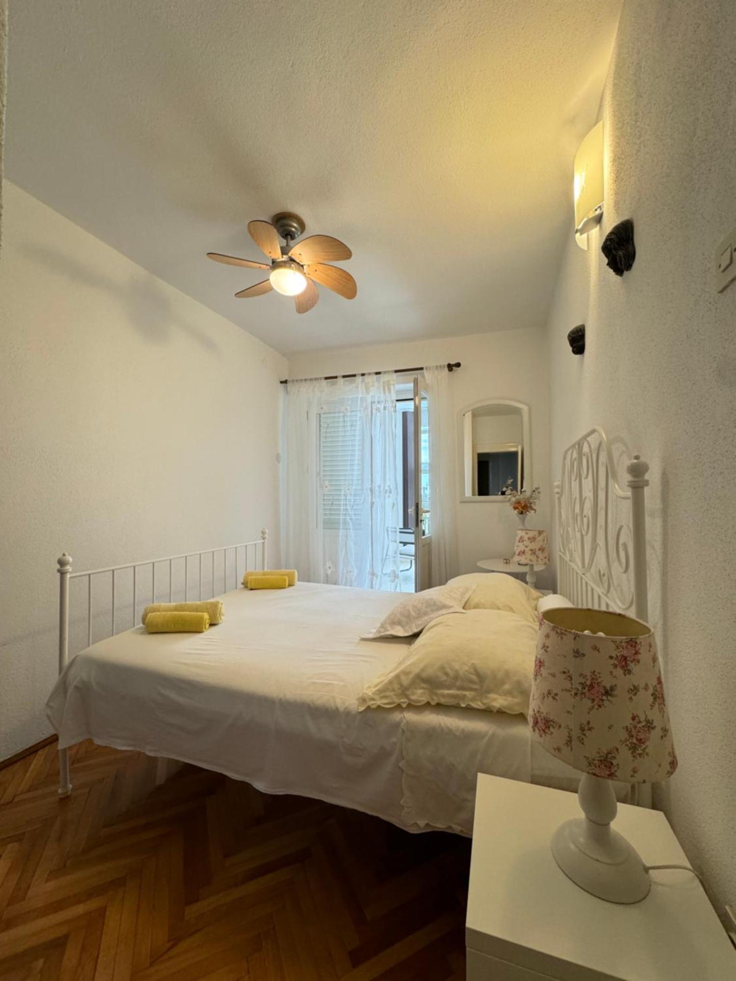 Villa Lory Makarska Bagian luar foto